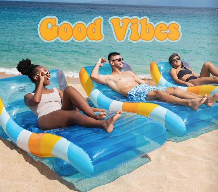 Good Vibes Deluxe Chase Lounger 1