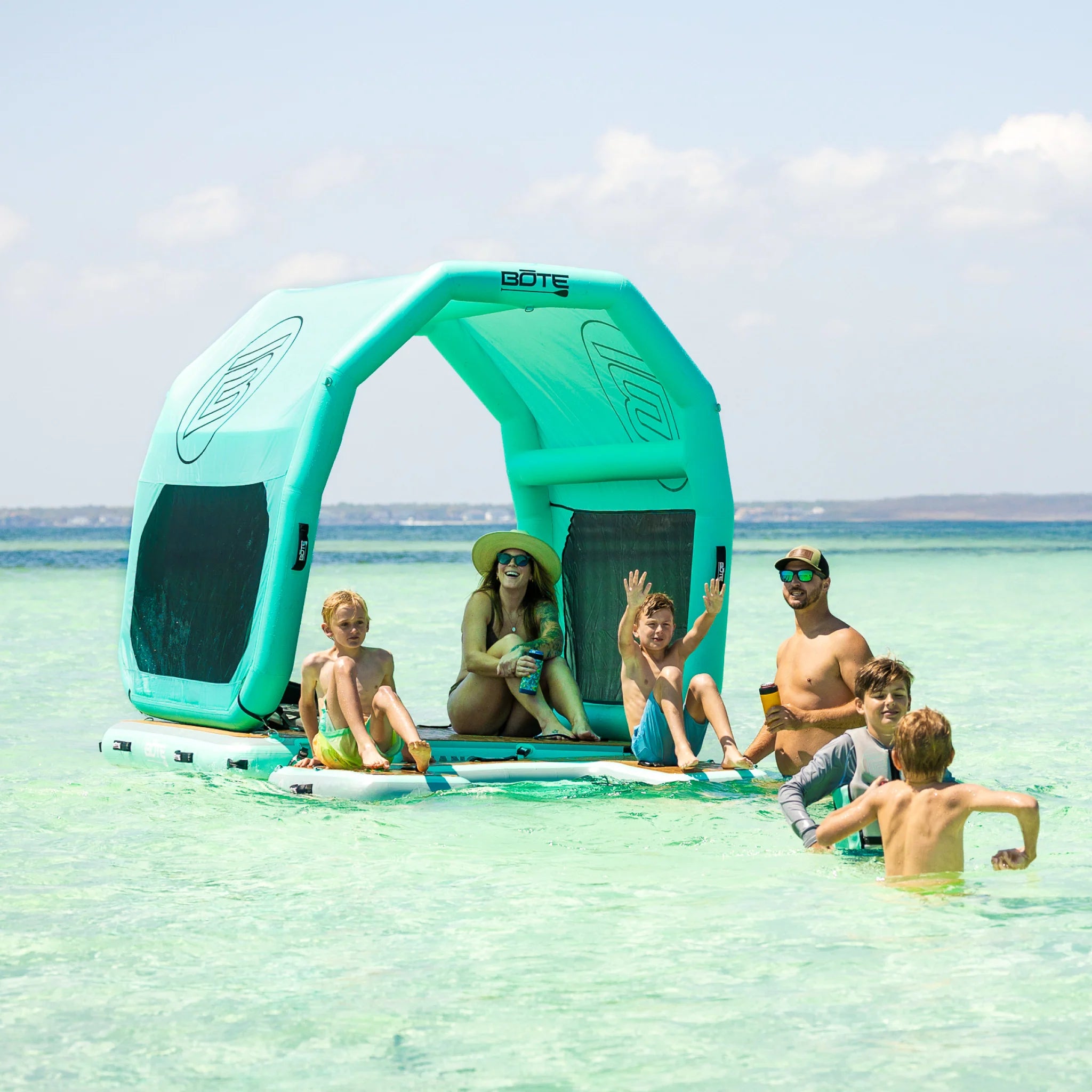 Bote Hangout 10' Shaded Island Paradise with Electric Pump 2