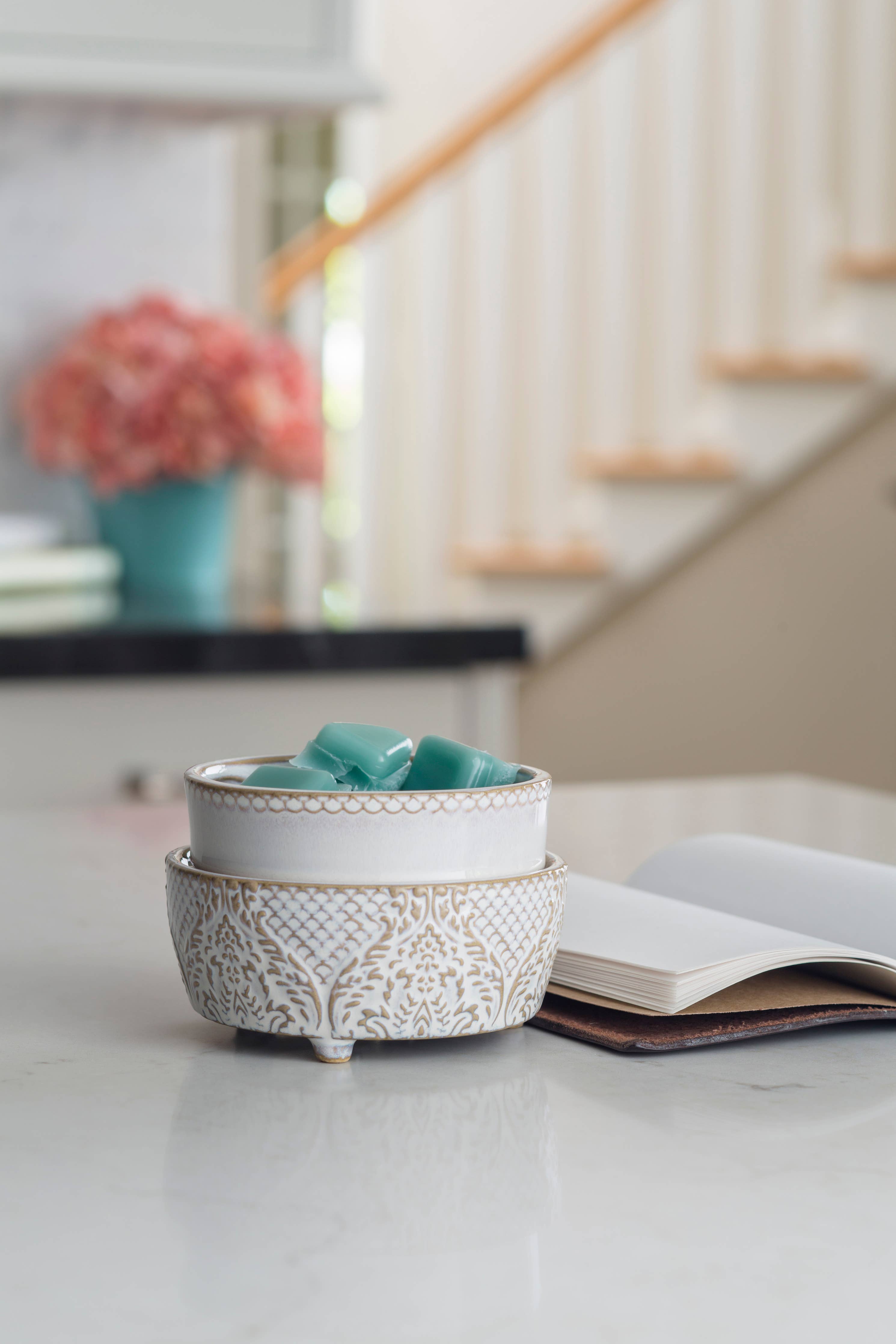 2-IN-1 Fragrance Warmer Vintage White 3