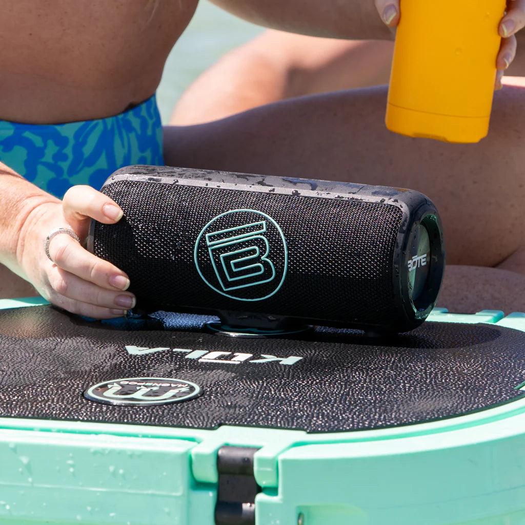 BOTE MAGNEBoom Surge Waterproof Speaker 3