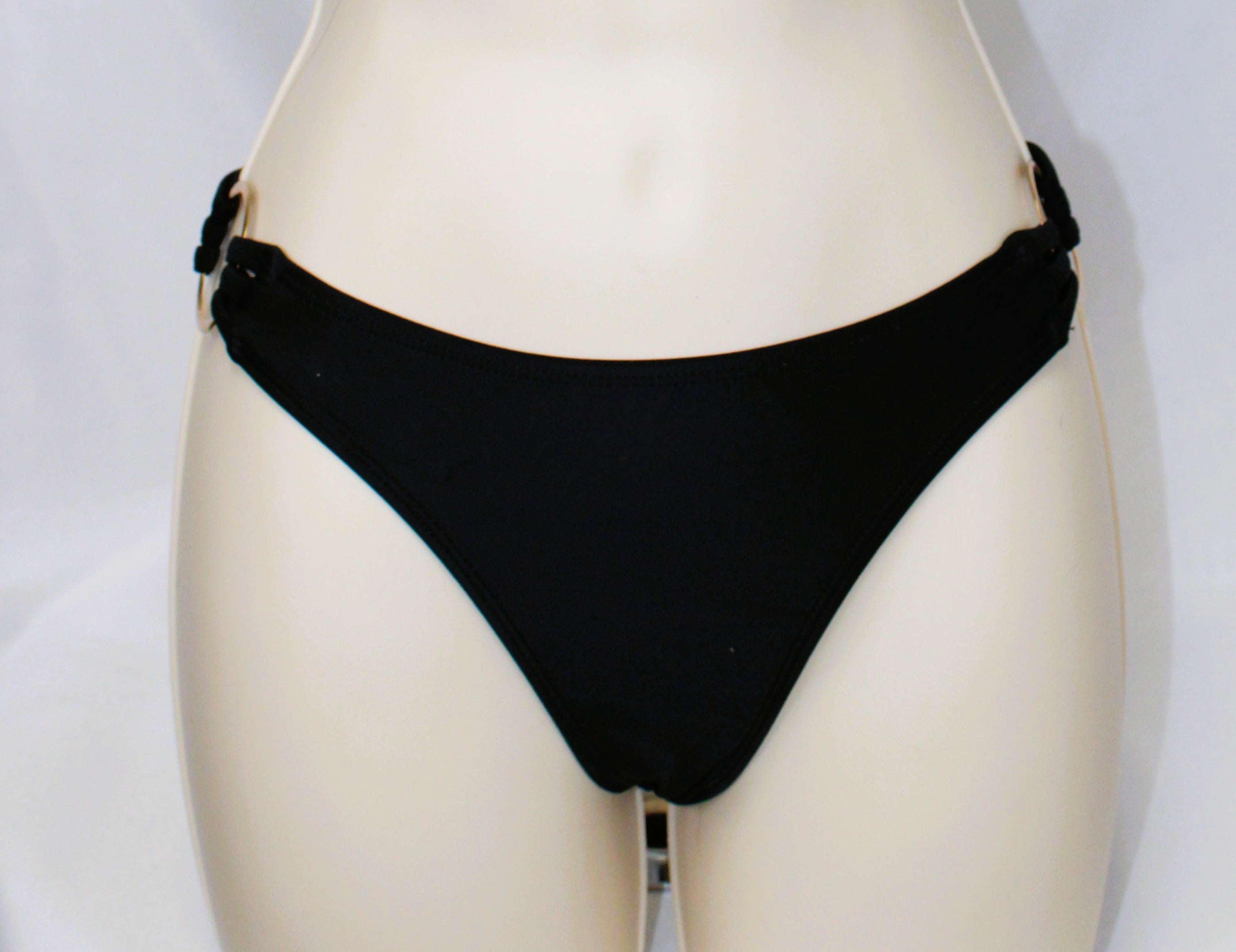 Solid Color O-Ring PIO Bikini Bottom 6