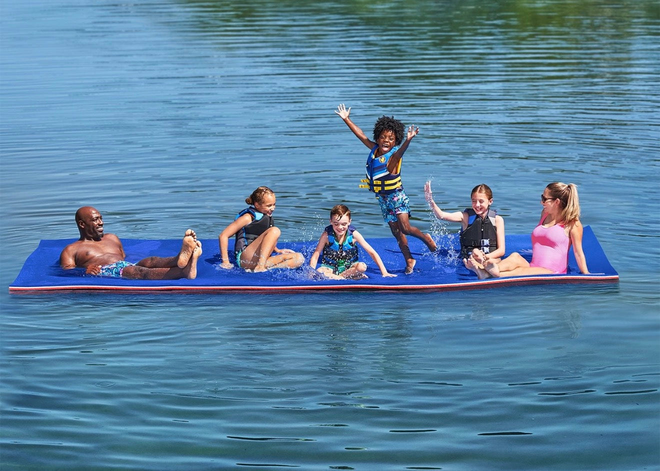 Floating Mat 6’ x 15’         Pick Up Only 1
