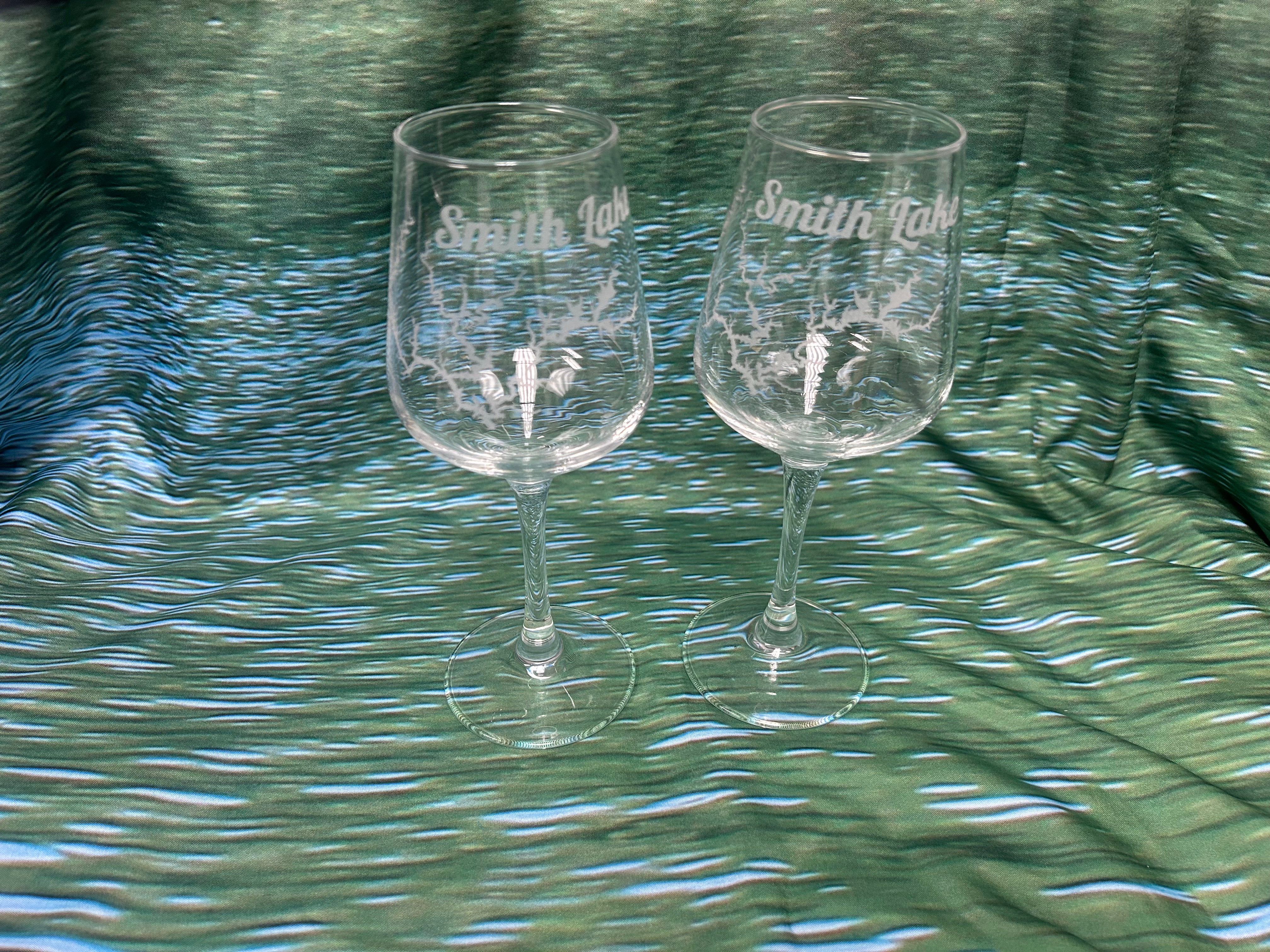 12oz Smith Lake Wine Glasses 3