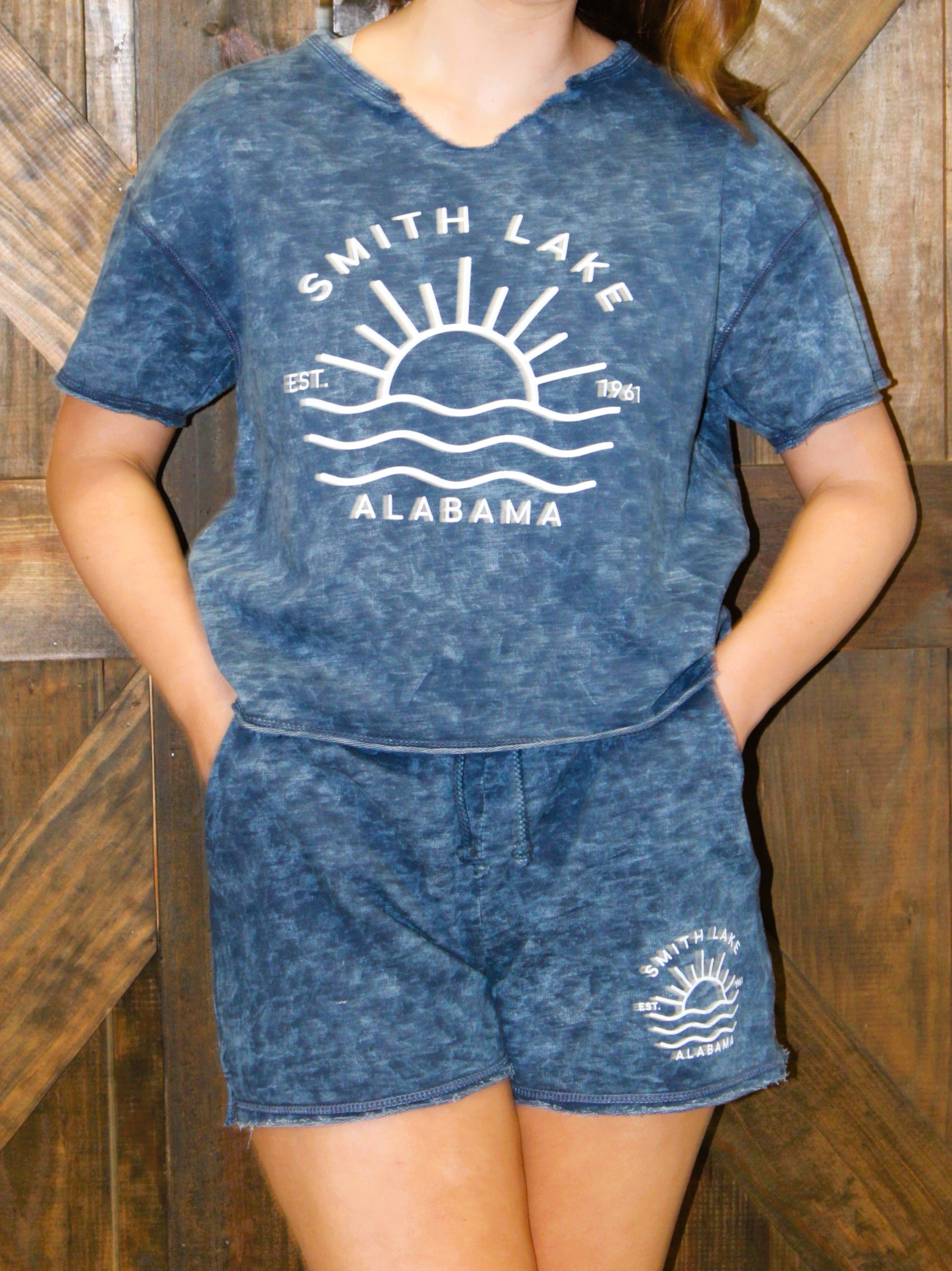 Womens Smith Lake Mineral Wash Cut Neck Raw Edge Tee
- Navy