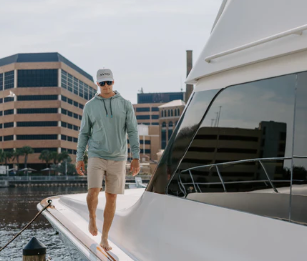 APEX Pacifico Hoodie by AVID