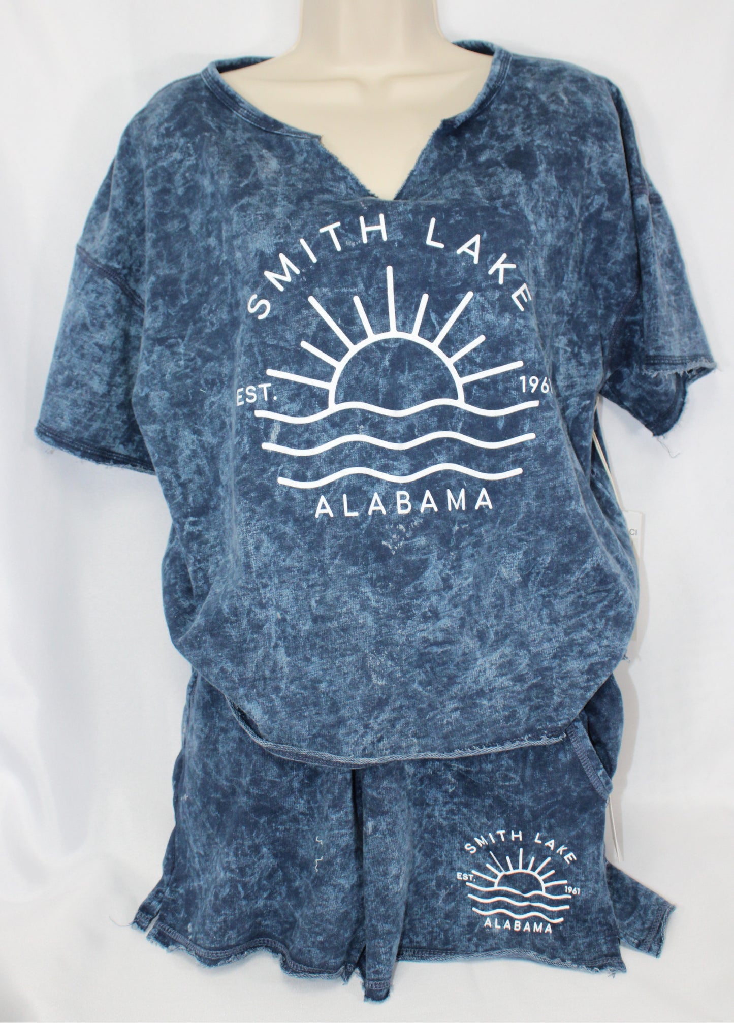 Ladies Mineral Wash Raw Edge Short - NAVY - SMITH LAKE
